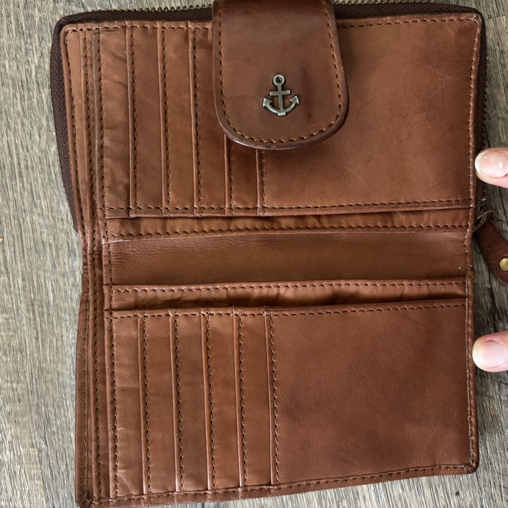 Anthropologie Harbour 2nd Brown Leather Wallet - Picture 5 of 5